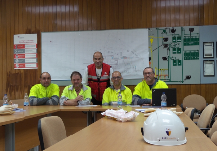 Curso "Instalaciones de Baja Tensión" Fábrica de Yeles (octubre 2014)