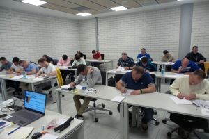 Curso “Seguridad y Maniobras en PP.EE y PFV” – IBERDROLA